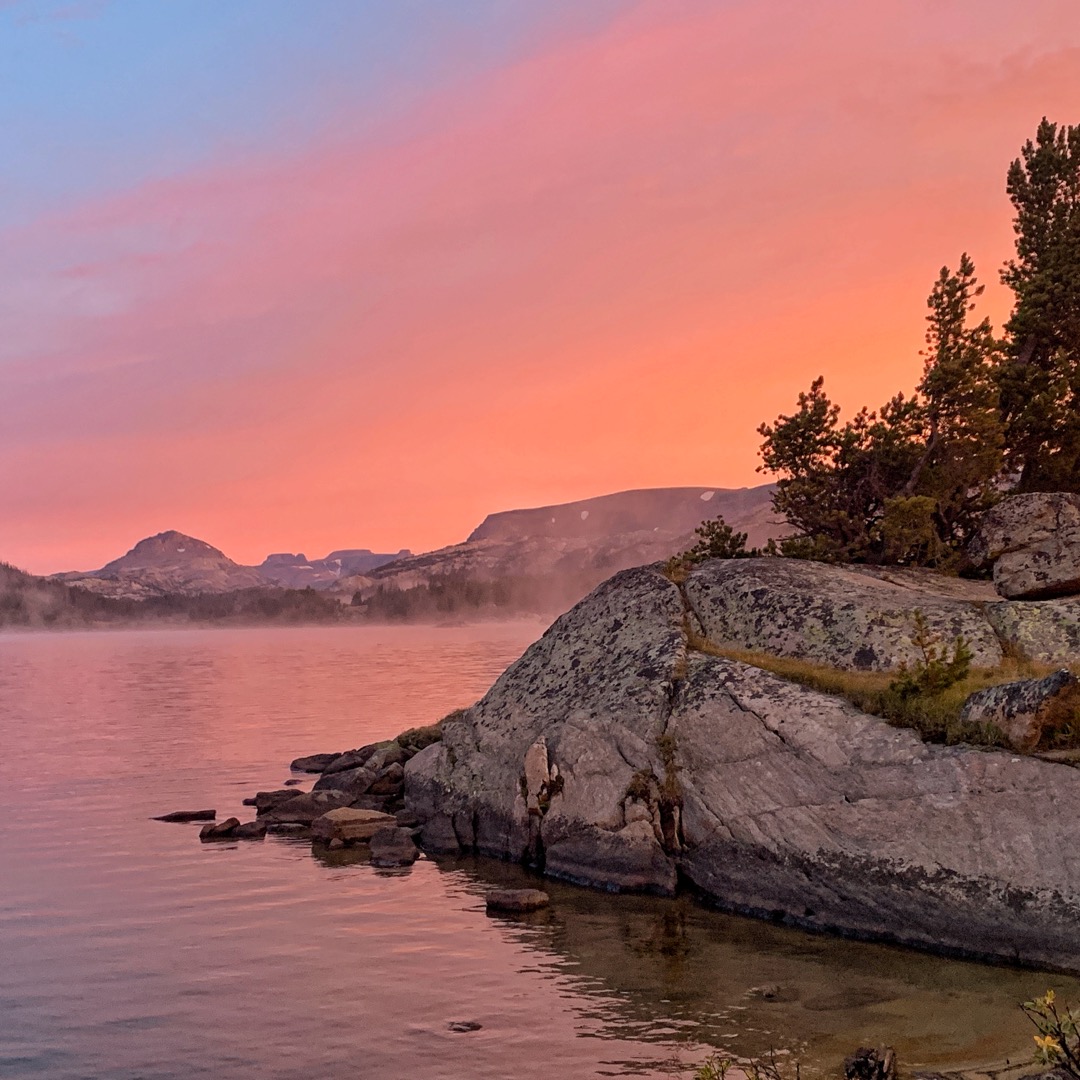 Autumn in the Beartooths sunrise on the lakeshore